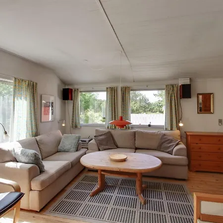 Ahti - 900m From The Sea By Interhome